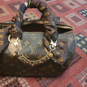 Vintage Louis vuitton speedy spoiled and dressed